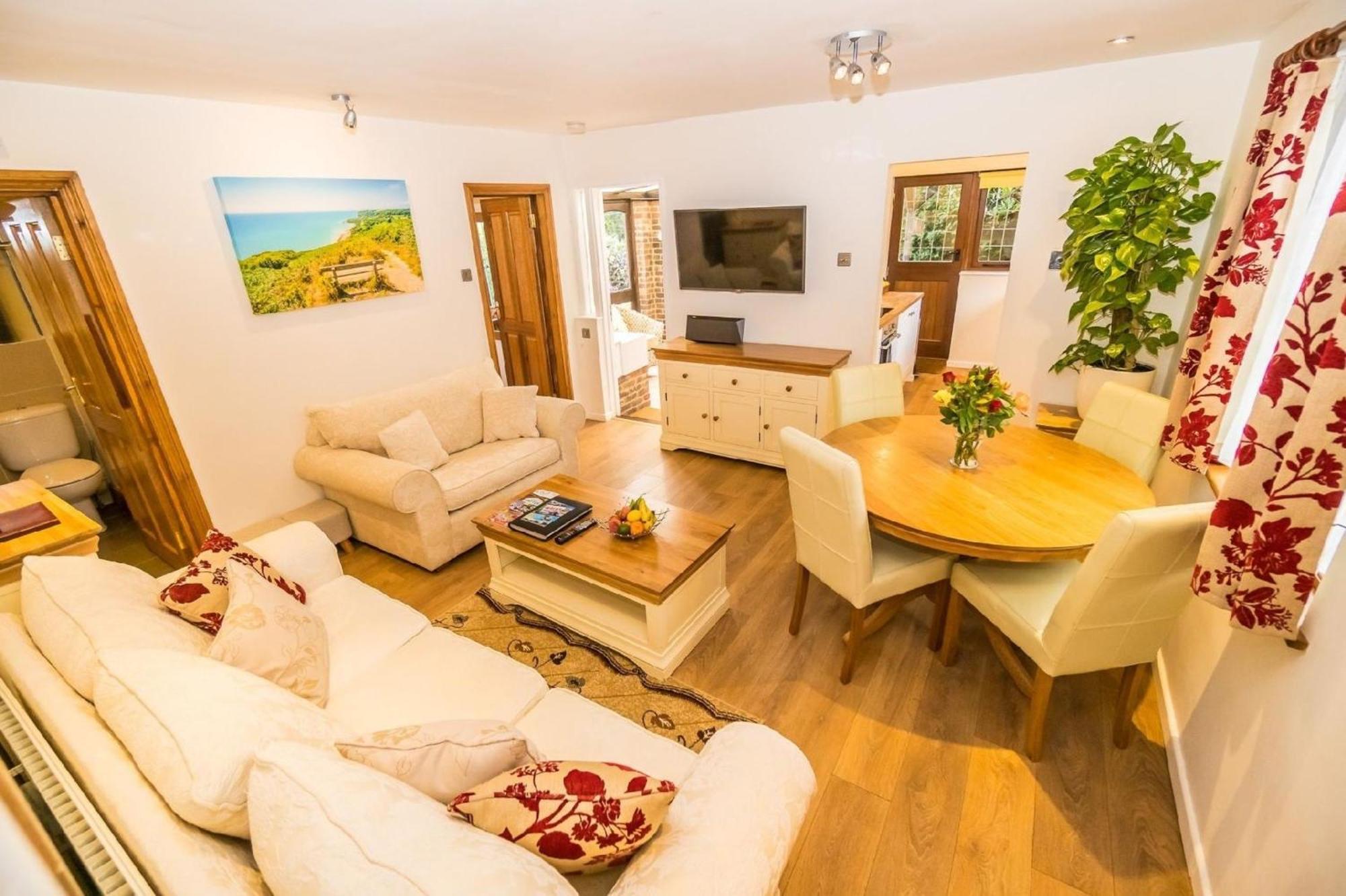 Ferien-Cottage Mit Grillplatz Im Privaten Wintergarten Гастінгс Екстер'єр фото